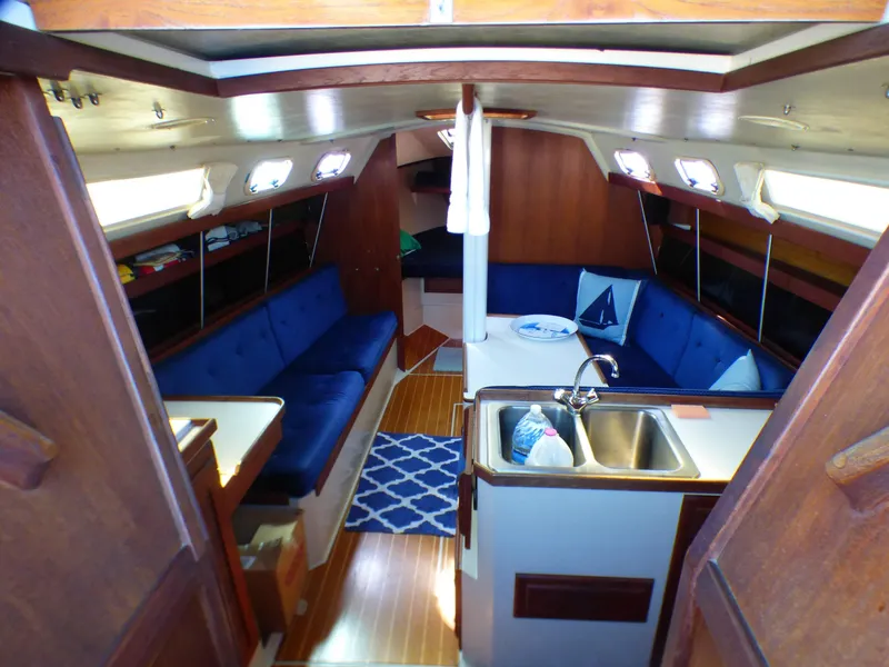 1987 Catalina 34