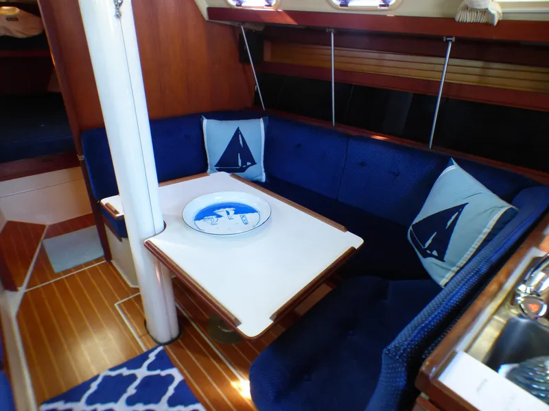 1987 Catalina 34