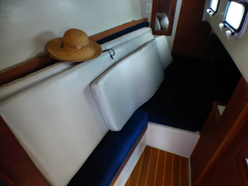 1987 Catalina 34
