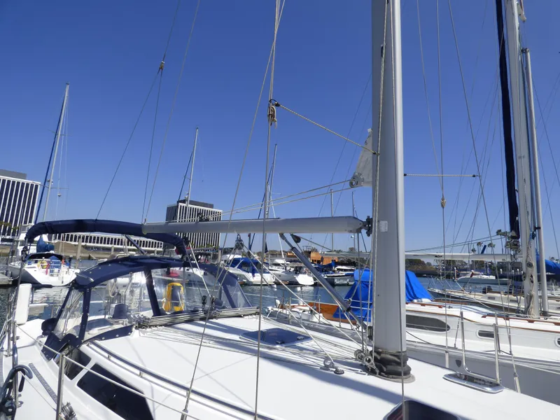 2005 Catalina 36 MkII