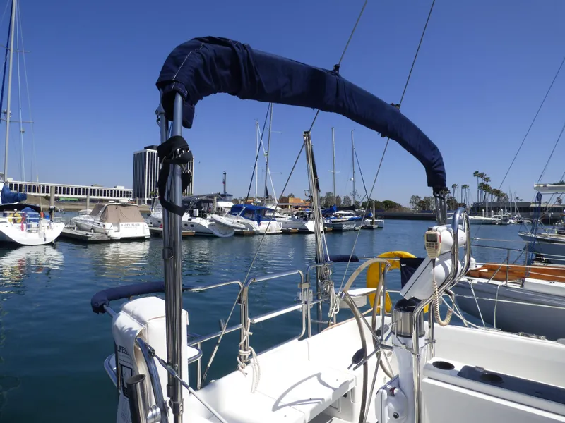 2005 Catalina 36 MkII