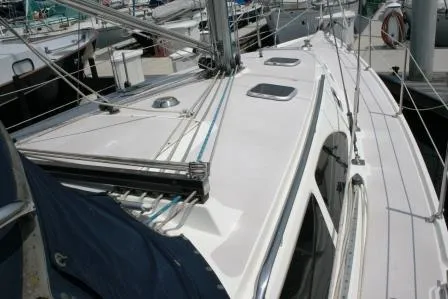 2003 Catalina 387