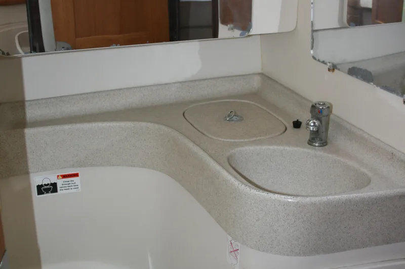 2003 Catalina 387