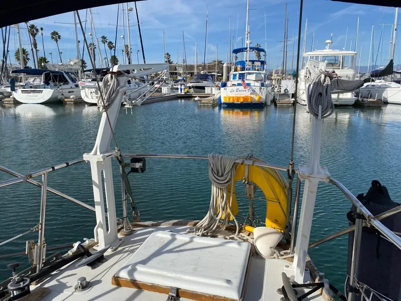 1974 Islander 44