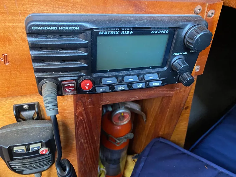 1974 Islander 44