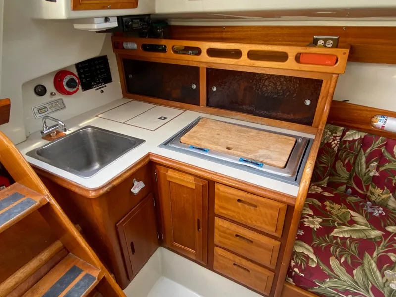 1974 Ericson Sloop