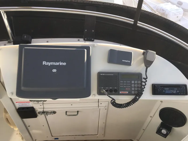 1990 Californian 48 Cockpit Motor Yacht