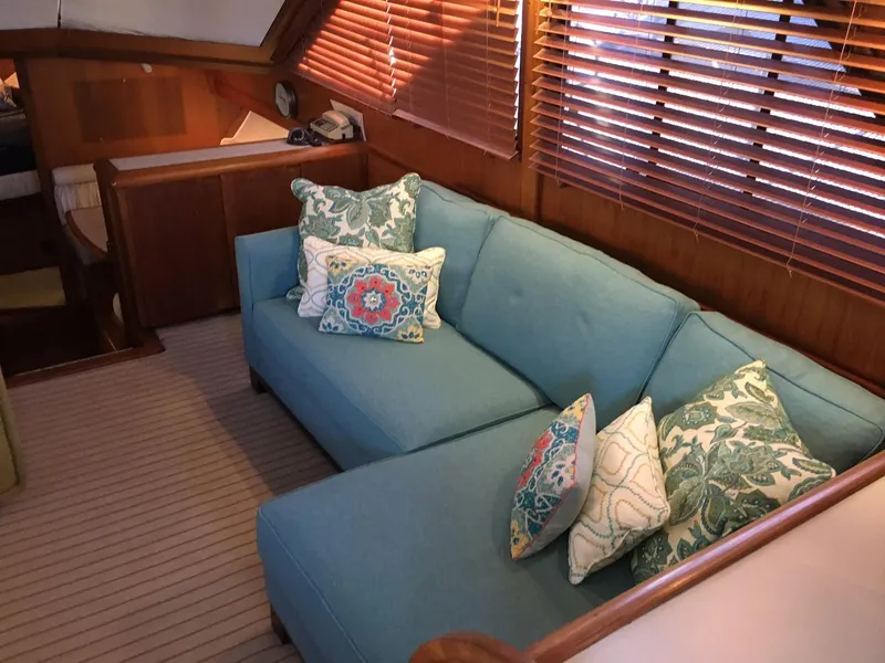 1990 Californian 48 Cockpit Motor Yacht