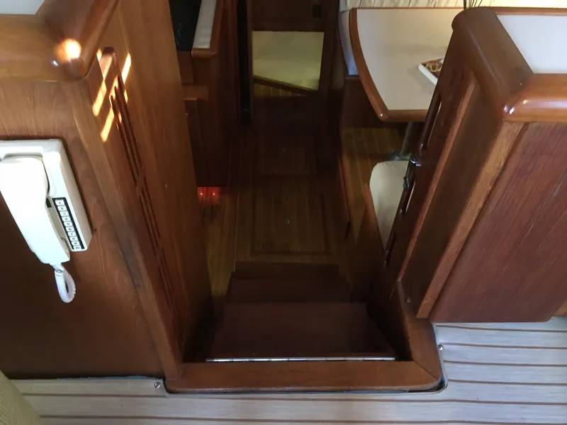 1990 Californian 48 Cockpit Motor Yacht