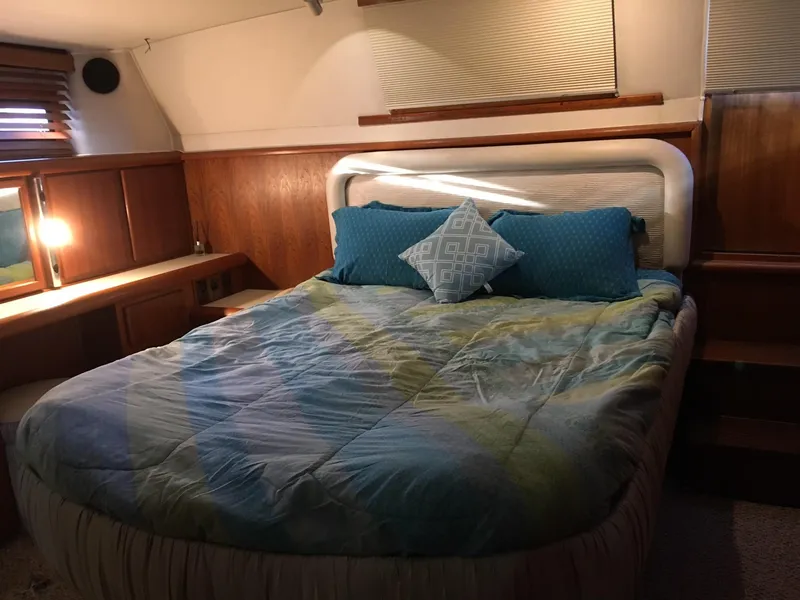 1990 Californian 48 Cockpit Motor Yacht