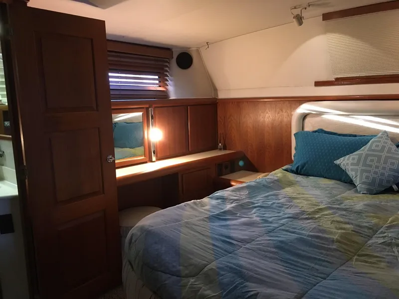 1990 Californian 48 Cockpit Motor Yacht