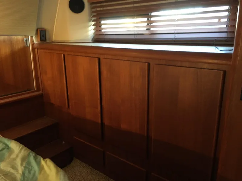 1990 Californian 48 Cockpit Motor Yacht