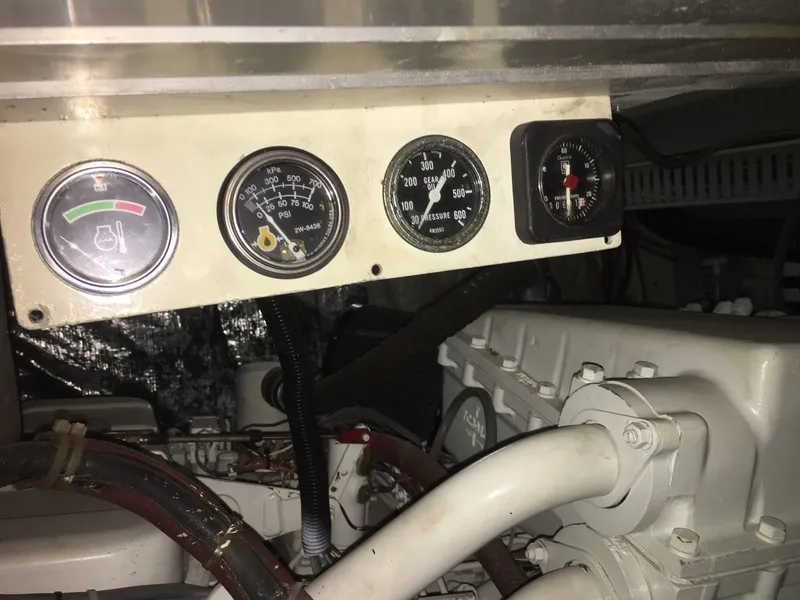 1990 Californian 48 Cockpit Motor Yacht