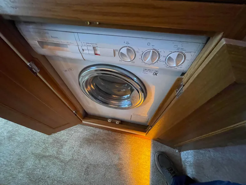 2000 Bayliner 4788 Pilot House Motoryacht