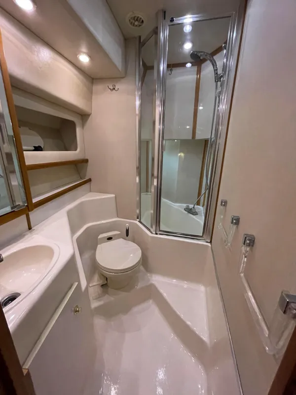 2000 Bayliner 4788 Pilot House Motoryacht