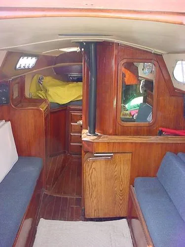 1977 Islander