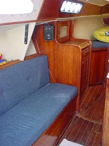 1977 Islander