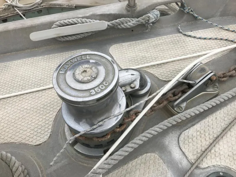 Anchor winch