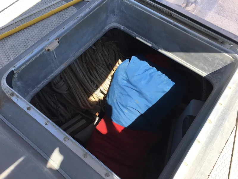 Sail locker open