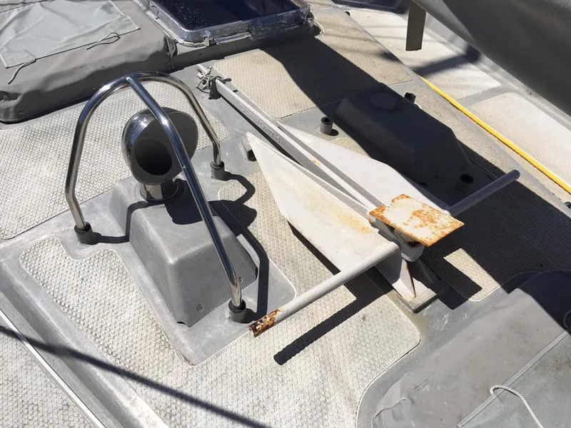SS Dorad and rail work