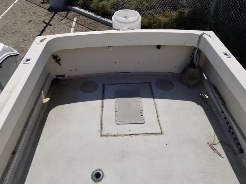 1987 Farallon 25