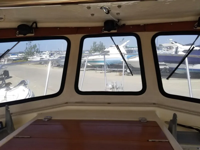 1987 Farallon 25