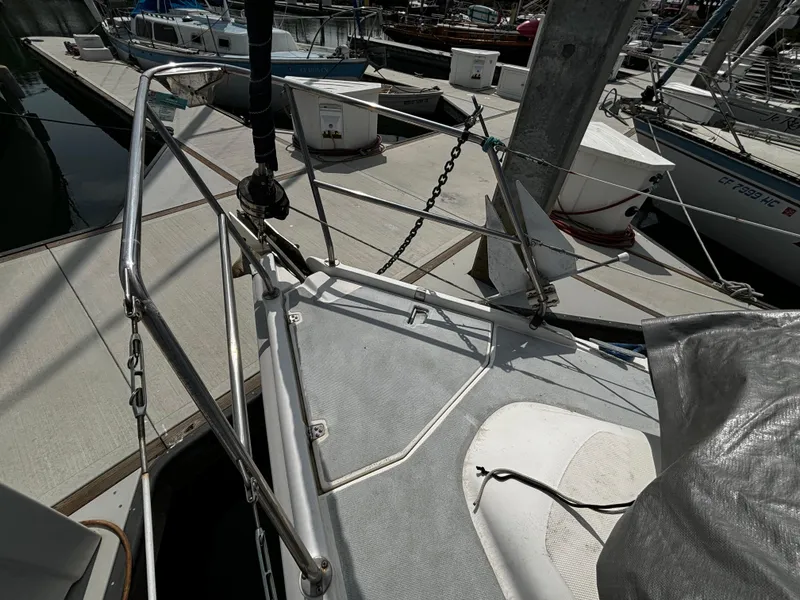 2000 Hunter 320