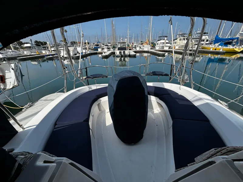 2000 Hunter 320