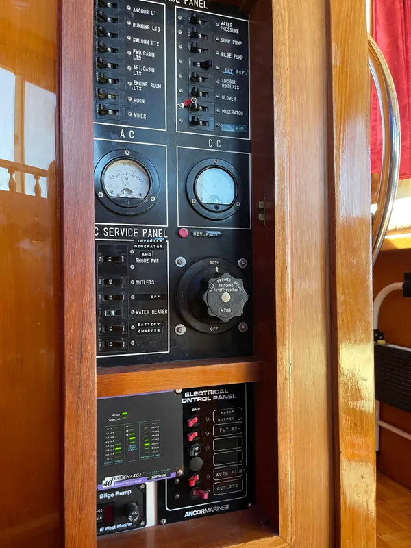1985 Hershine 41 Trawler