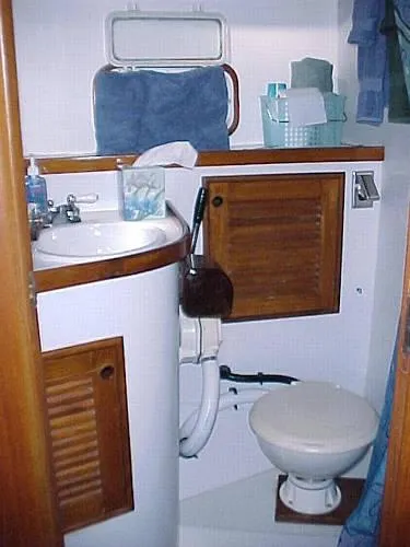 1981 Cheoy Lee Pilothouse