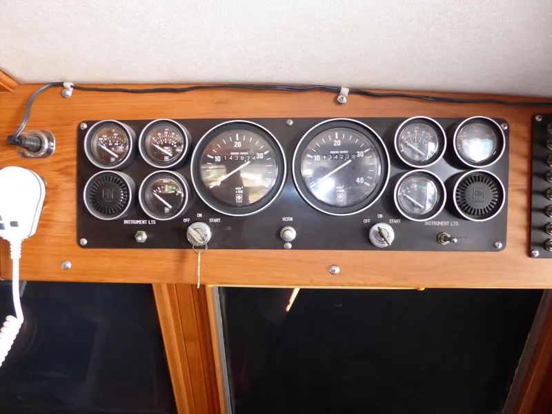Engine Panel
