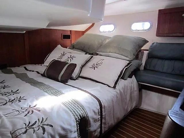 1998 Hunter 410