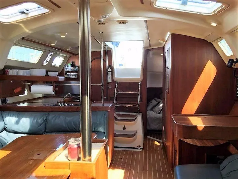 1998 Hunter 410