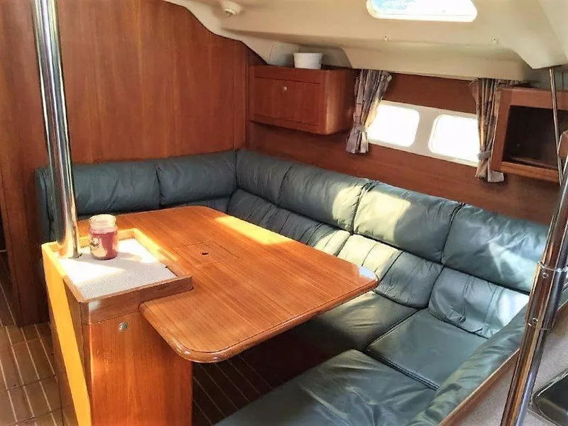 1998 Hunter 410