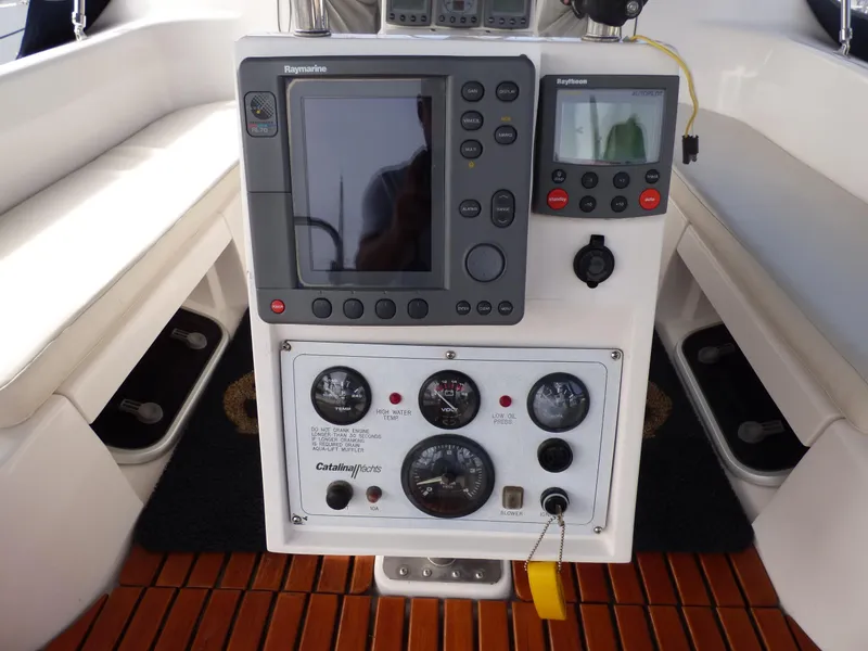 1999 Catalina 400 MkII