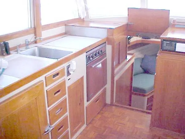 1970 Grand Banks Classic
