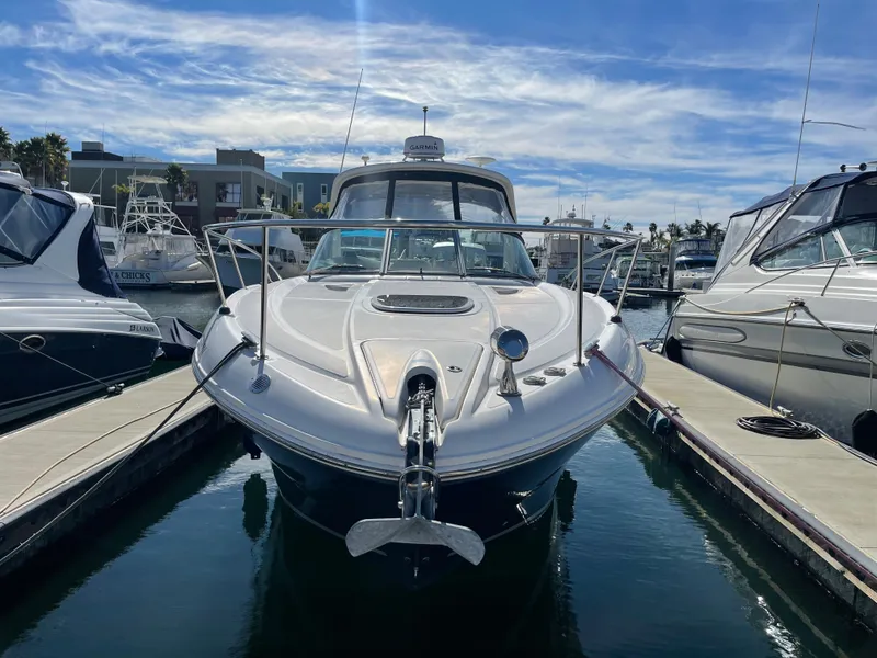 2011 Sea Ray Sundancer 330