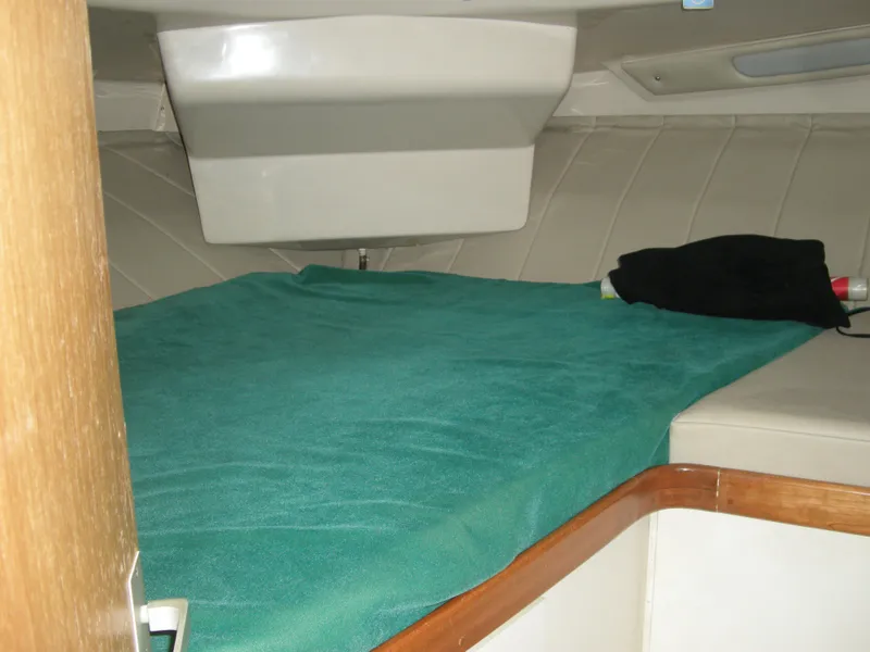 1996 Mainship 37 Motor Yacht