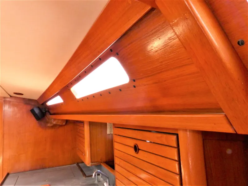 1990 Jeanneau Sun Magic 44