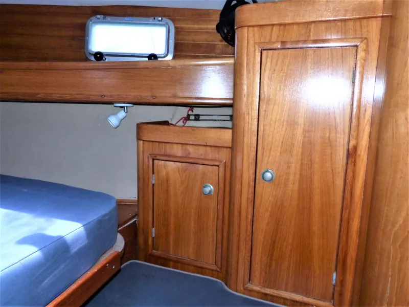 1990 Jeanneau Sun Magic 44