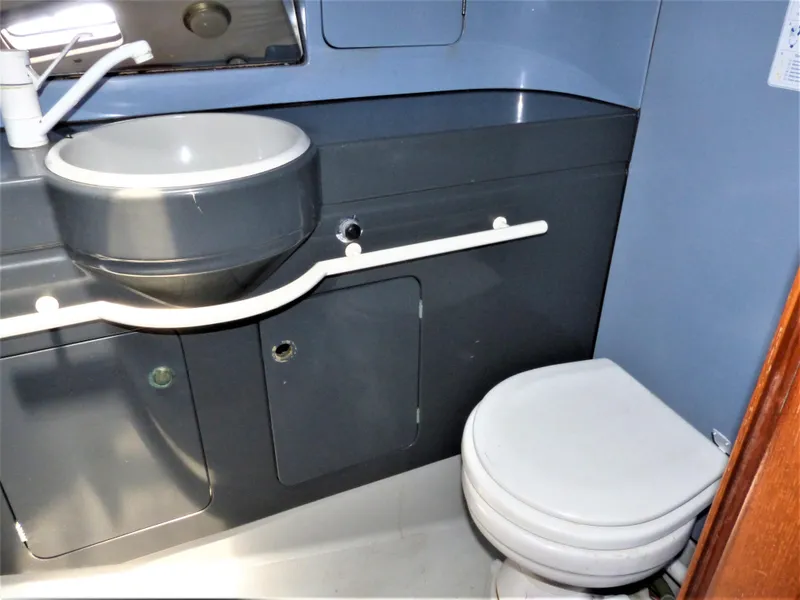1990 Jeanneau Sun Magic 44
