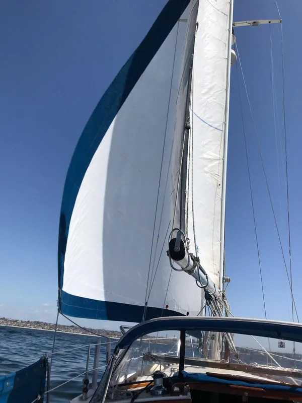1983 Catalina Sloop