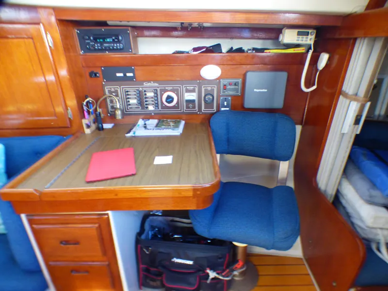 1983 Catalina Sloop