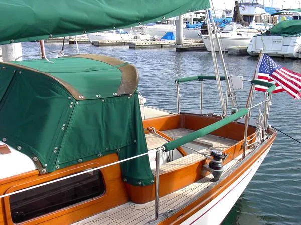Looking at Custom Stern Pulpit Which Has Corner Seating For Two