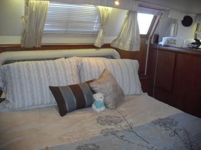 1990 Californian Cockpit Motor Yacht