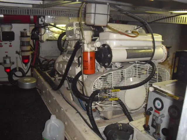 1990 Californian Cockpit Motor Yacht