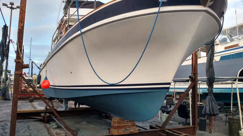 1981 Californian 34 LRC