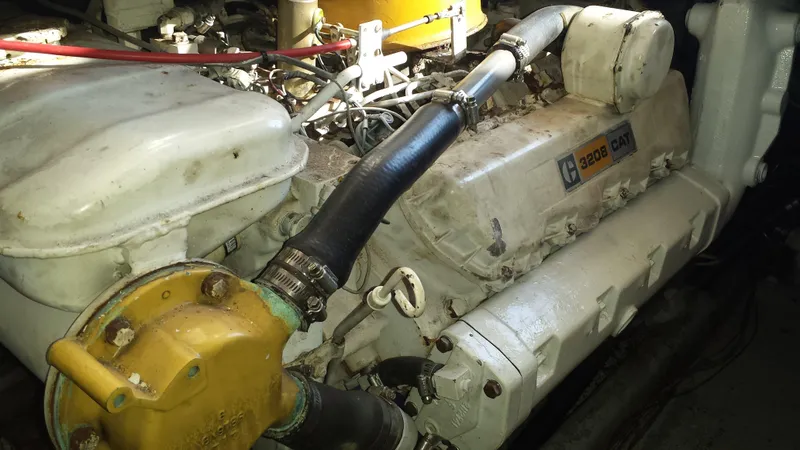 1981 Californian 34 LRC