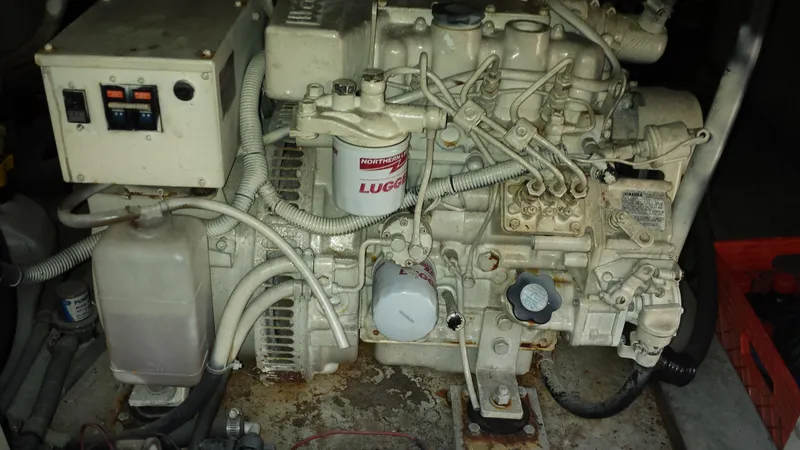 1981 Californian 34 LRC
