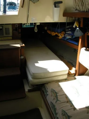 Quarterberth